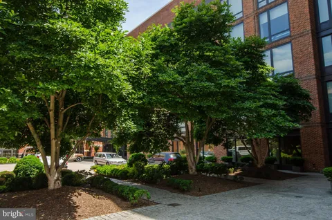 $4,000,000 | 3150 South Street Northwest, Unit 1A, Washington, DC 20007