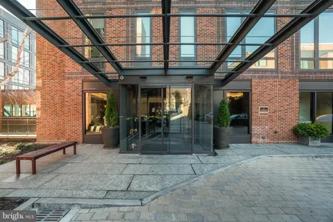 $4,000,000 | 3150 South Street Northwest, Unit 1A, Washington, DC 20007