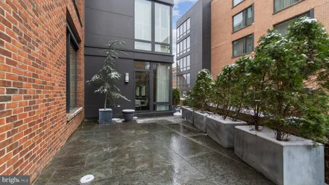 $4,000,000 | 3150 South Street Northwest, Unit 1A, Washington, DC 20007