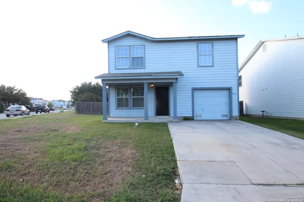 $1,600 | 9715 Amber Ledge, San Antonio, TX 78245