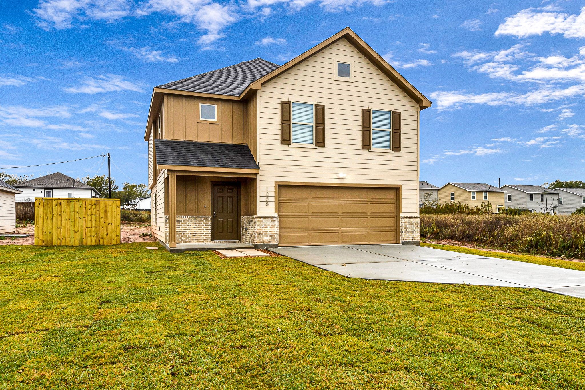 1005 20th Street Hempstead, TX 77445 - Photo 2 of 19