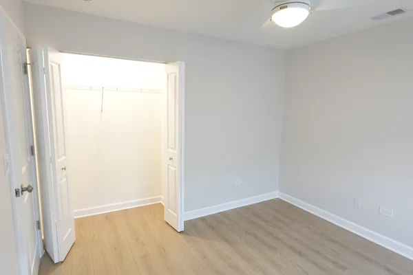 $1,795 | 9813 Bianco Terrace, Unit A, Des Plaines, IL 60016