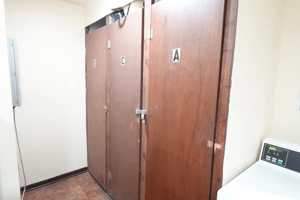 $1,795 | 9813 Bianco Terrace, Unit A, Des Plaines, IL 60016