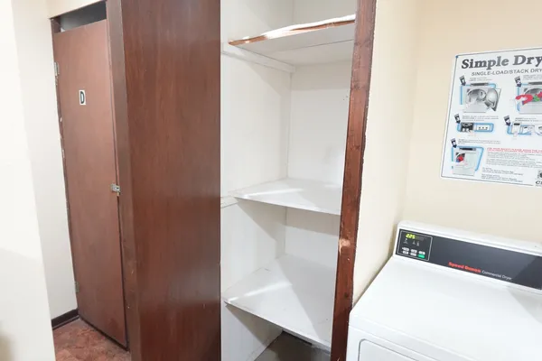 $1,795 | 9813 Bianco Terrace, Unit A, Des Plaines, IL 60016