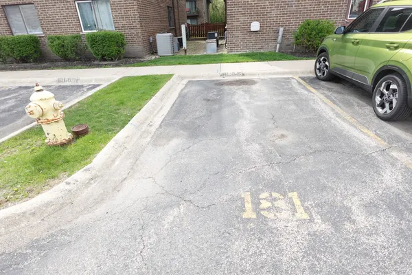 $1,795 | 9813 Bianco Terrace, Unit A, Des Plaines, IL 60016