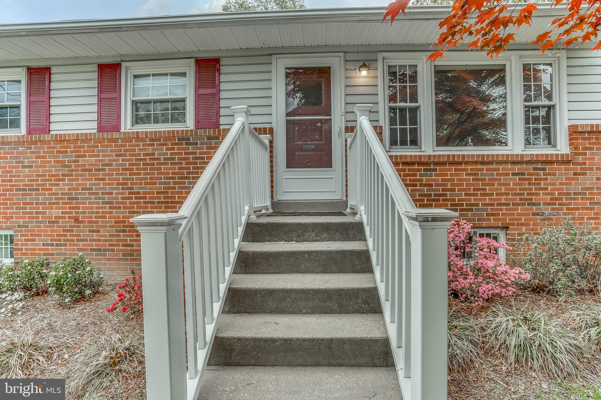 519 Baltimore Road Rockville, MD 20850 - Photo 3 of 38 Gallery Image 3