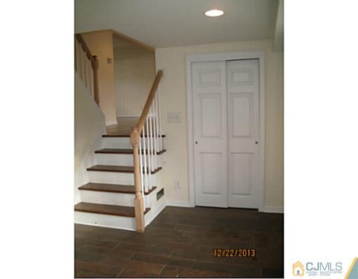 24 Hill Road Edison, NJ 08817 - Photo 2 of 16 a view of entryway