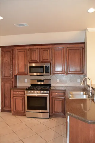 $2,150 | 17115 Sheffield Pines Lane, Houston, TX 77095