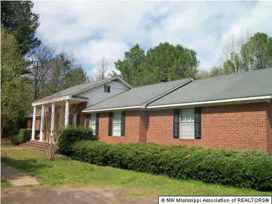 1030 Merry Hill Ranch Road Senatobia, MS 38668 - Photo 1 of 13 Primary Photo