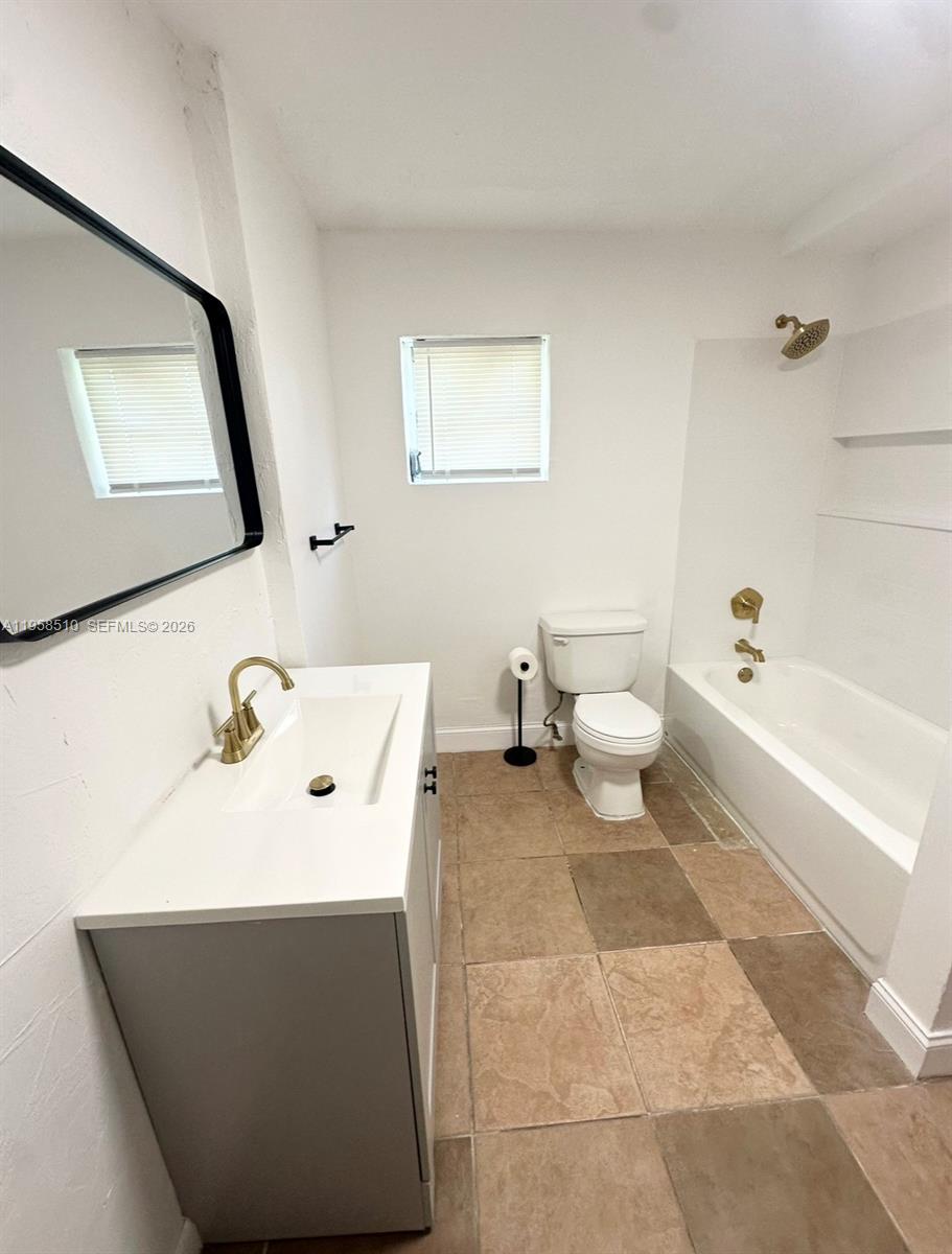 3121 Northwest 60th Street Miami, FL 33142 - Photo 15 of 17