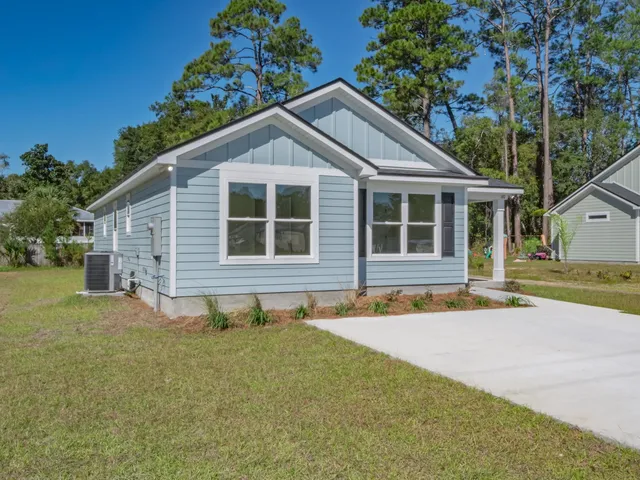 $249,900 | 110 Orange Avenue, Sopchoppy, FL 32358