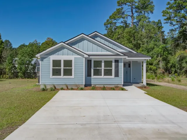 $249,900 | 110 Orange Avenue, Sopchoppy, FL 32358
