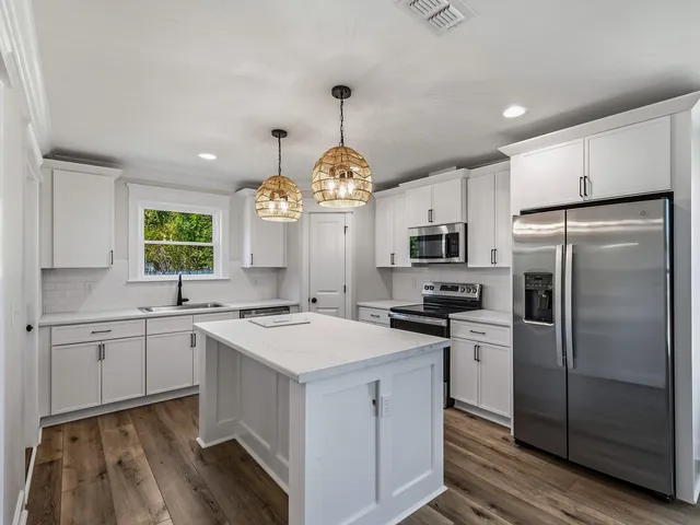 $249,900 | 110 Orange Avenue, Sopchoppy, FL 32358