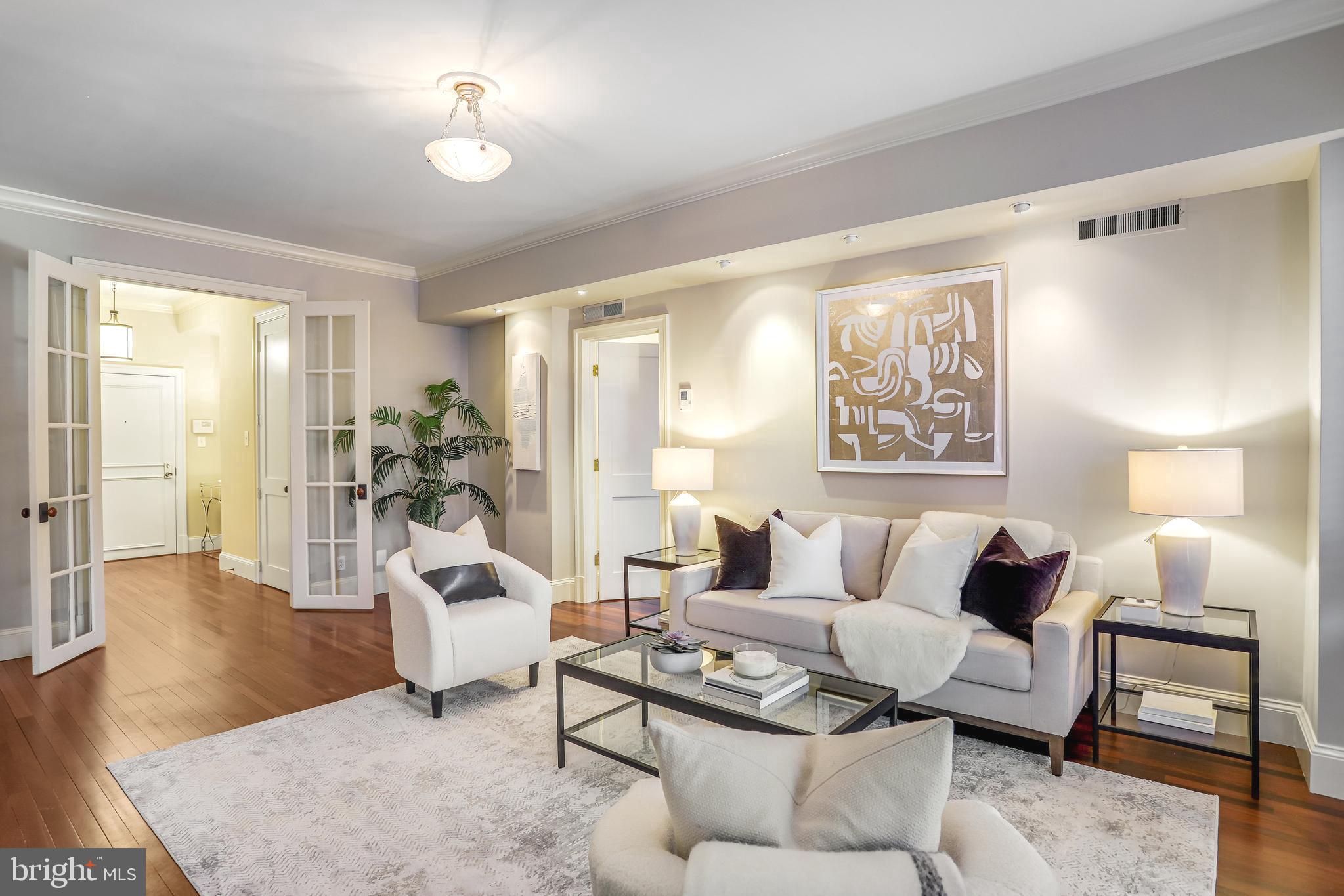 Welcome to 2127 California St  #201