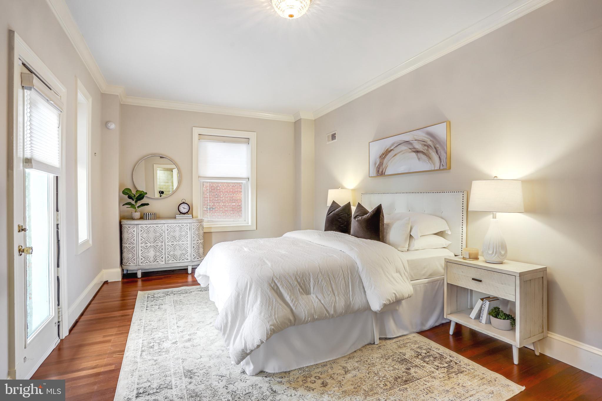 2127 California Street Northwest, Unit 201 Washington, DC 20008 - Photo 8 of 25 Primary Bedroom