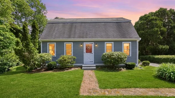 $579,000 | 28 Buckingham Drive, Sandwich, MA 02563