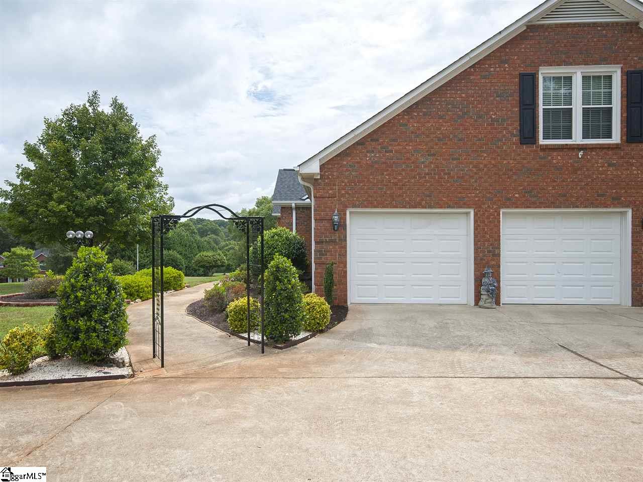 504 Hopewell Ridge Anderson, SC 29621 - Photo 3 of 36
