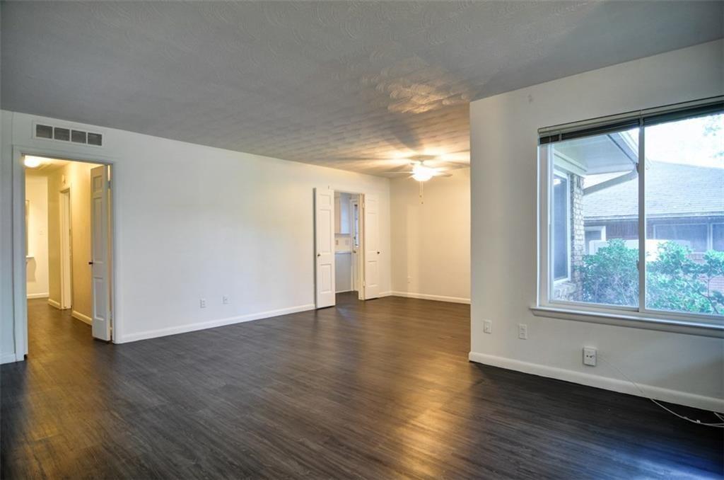 5448 Anita Street, Dallas, TX 75206 Compass