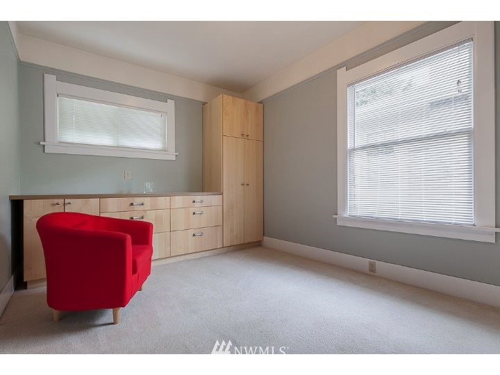 111 North 49th Street Seattle, WA 98103 - Photo 10 of 15 Gallery Image 10