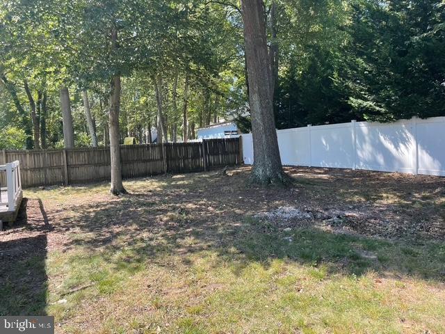 13403 Pendleton Street Fort Washington, MD 20744 - Photo 17 of 19 REAR YARD