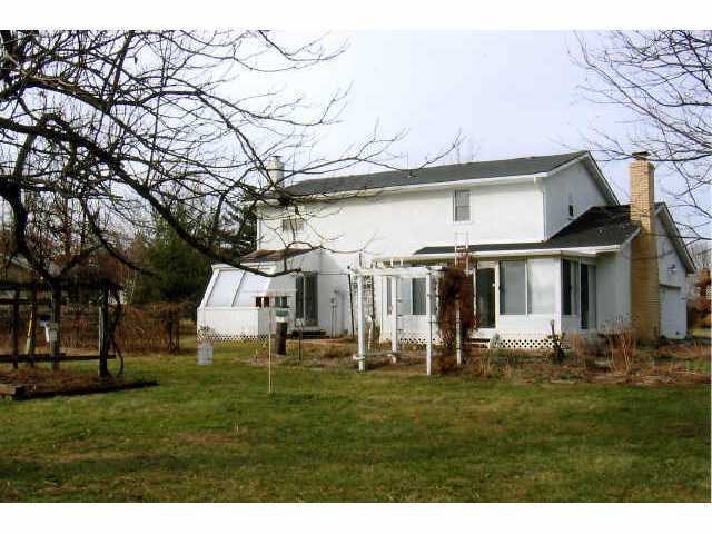 348 Wendell Road Southwest Reynoldsburg, OH 43068 - Photo 2 of 3