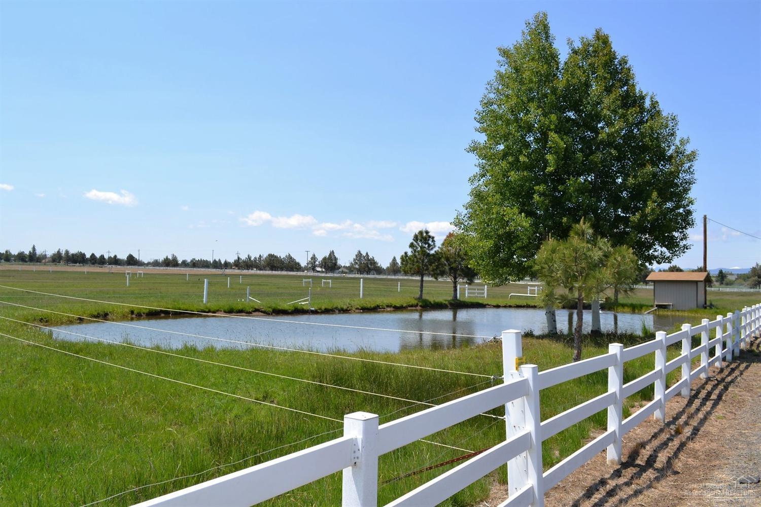 22075 Erickson Road Bend, OR 97701 - Photo 7 of 18 Additional Photo