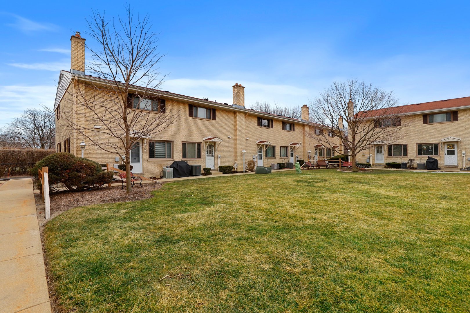 652 West Central Road Arlington Heights, IL 60005 - Photo 24 of 26