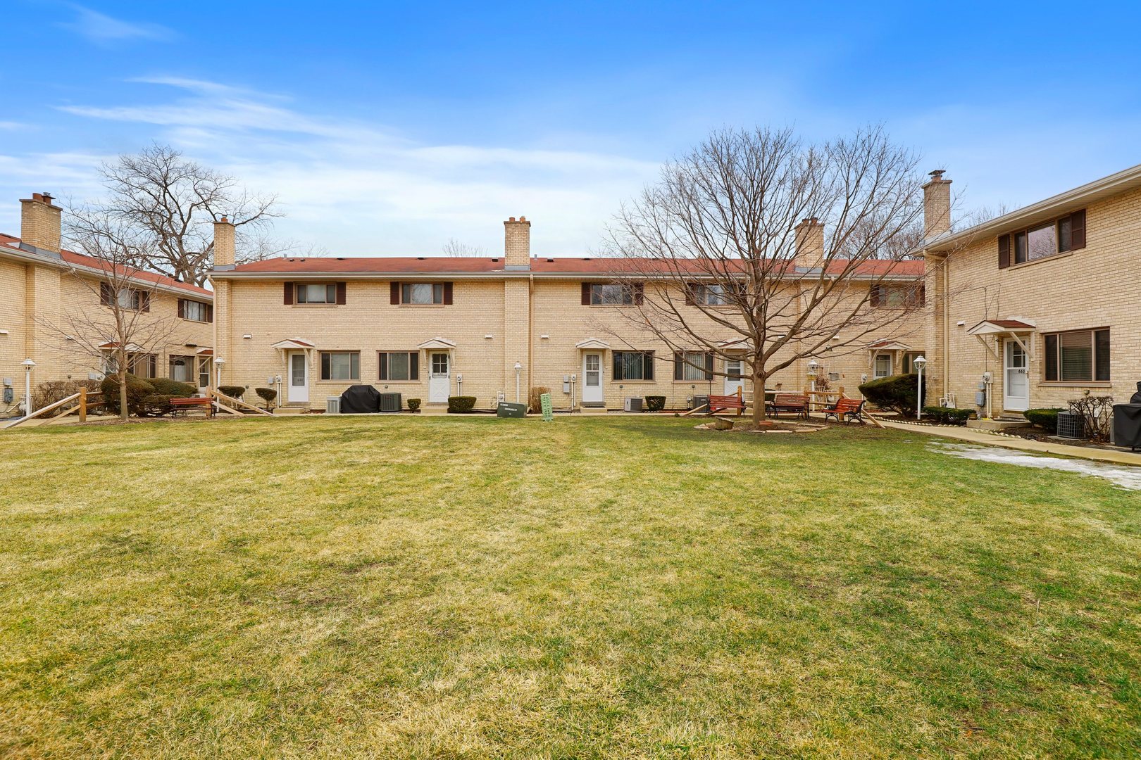 652 West Central Road Arlington Heights, IL 60005 - Photo 25 of 26
