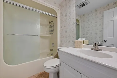 $499,000 | 4421 West 112th Terrace, Leawood, KS 66211