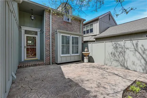 $499,000 | 4421 West 112th Terrace, Leawood, KS 66211