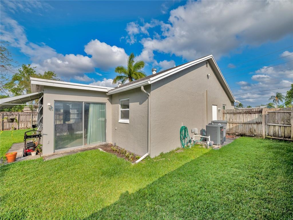 9199 Southwest 18th Street Boca Raton, FL 33428 - Photo 25 of 25 Photo 25