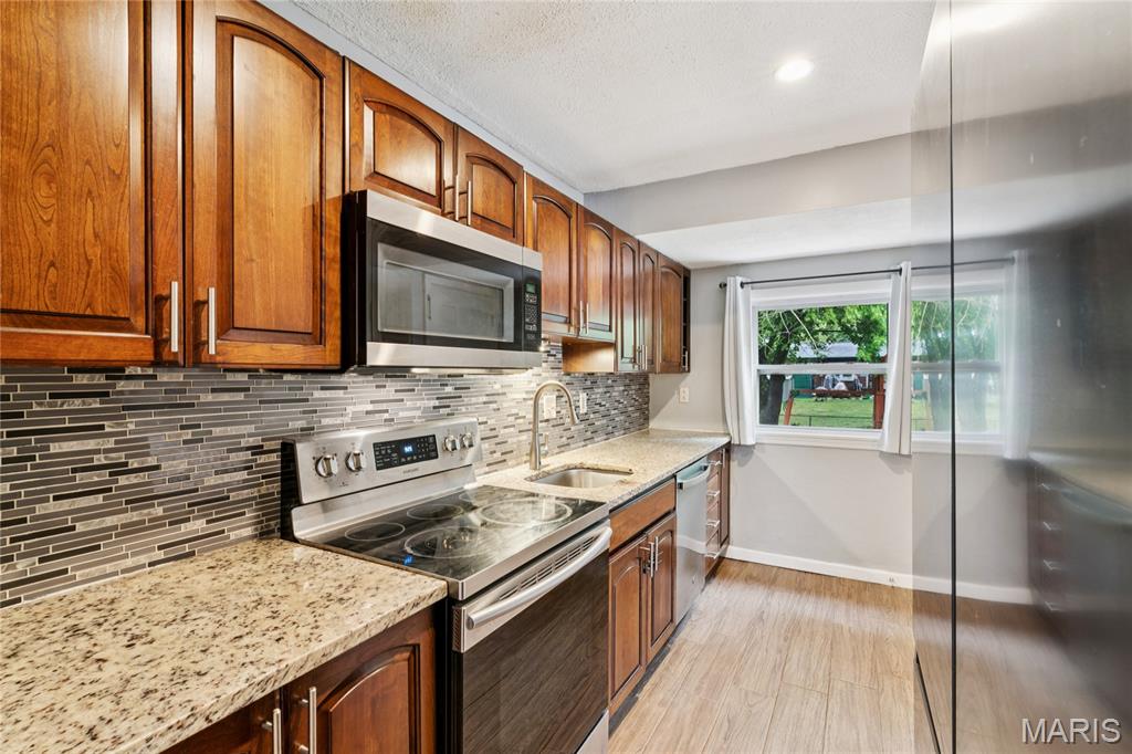 685 Mullanphy Road Florissant, MO 63031 - Photo 15 of 35