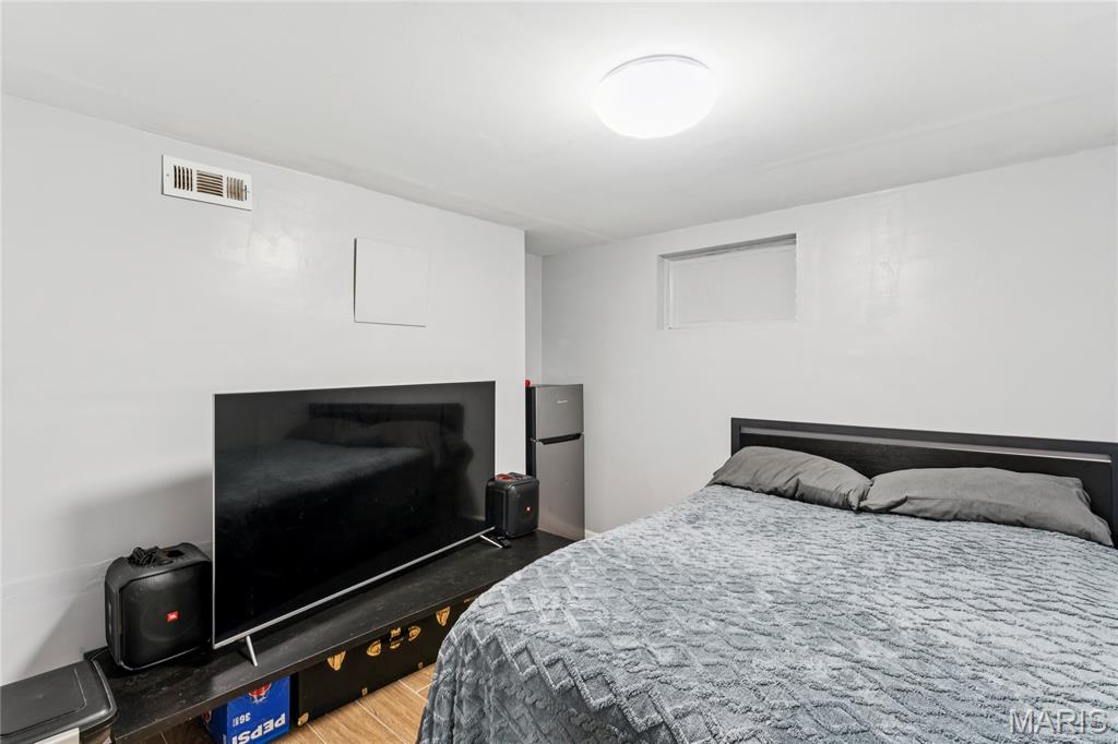 685 Mullanphy Road Florissant, MO 63031 - Photo 29 of 35