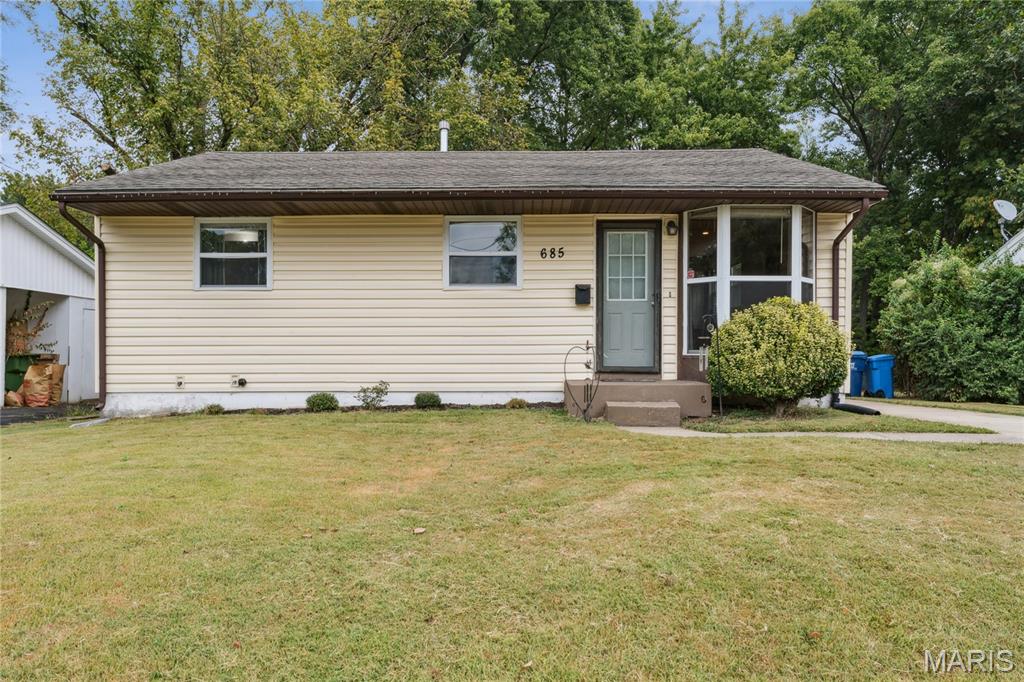 685 Mullanphy Road Florissant, MO 63031 - Photo 3 of 35