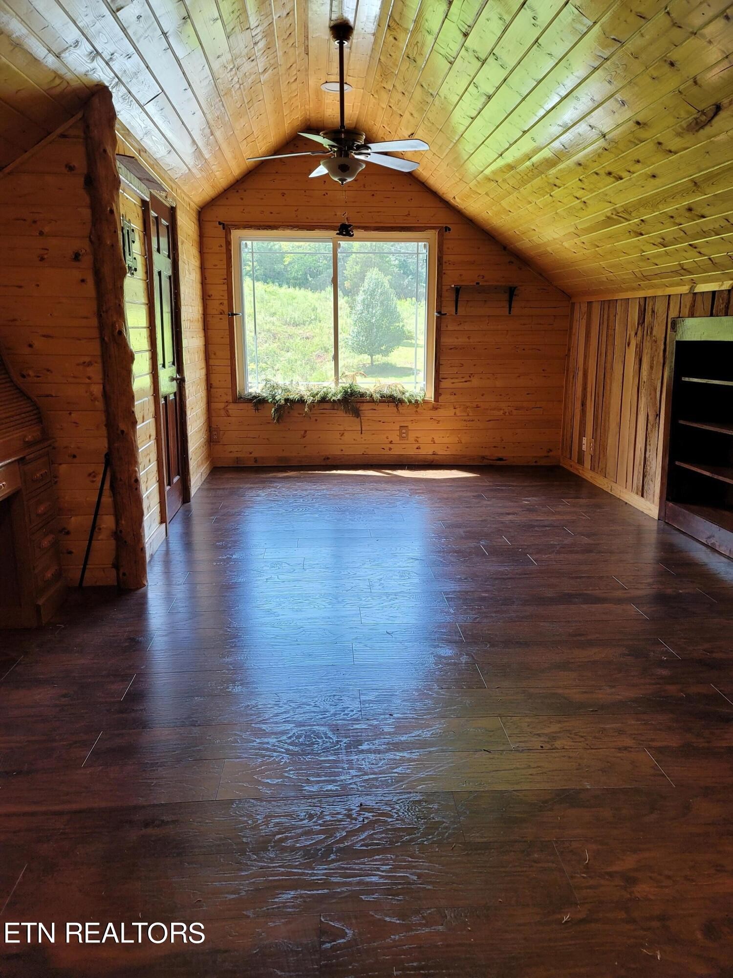287 Cedarview Lane Bean Station, TN 37708 - Photo 23 of 35 Gallery Image 23