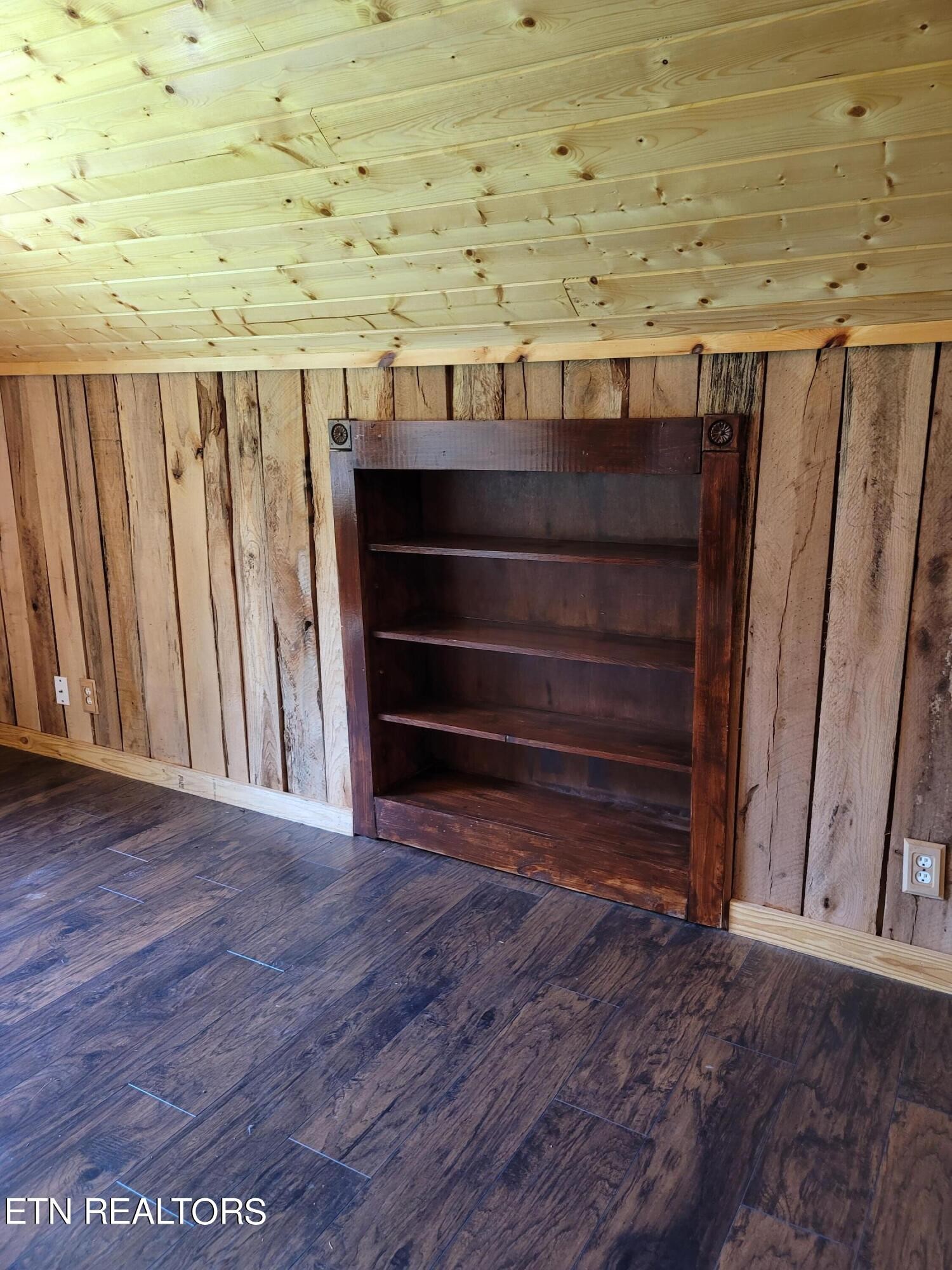 287 Cedarview Lane Bean Station, TN 37708 - Photo 24 of 35 Gallery Image 24