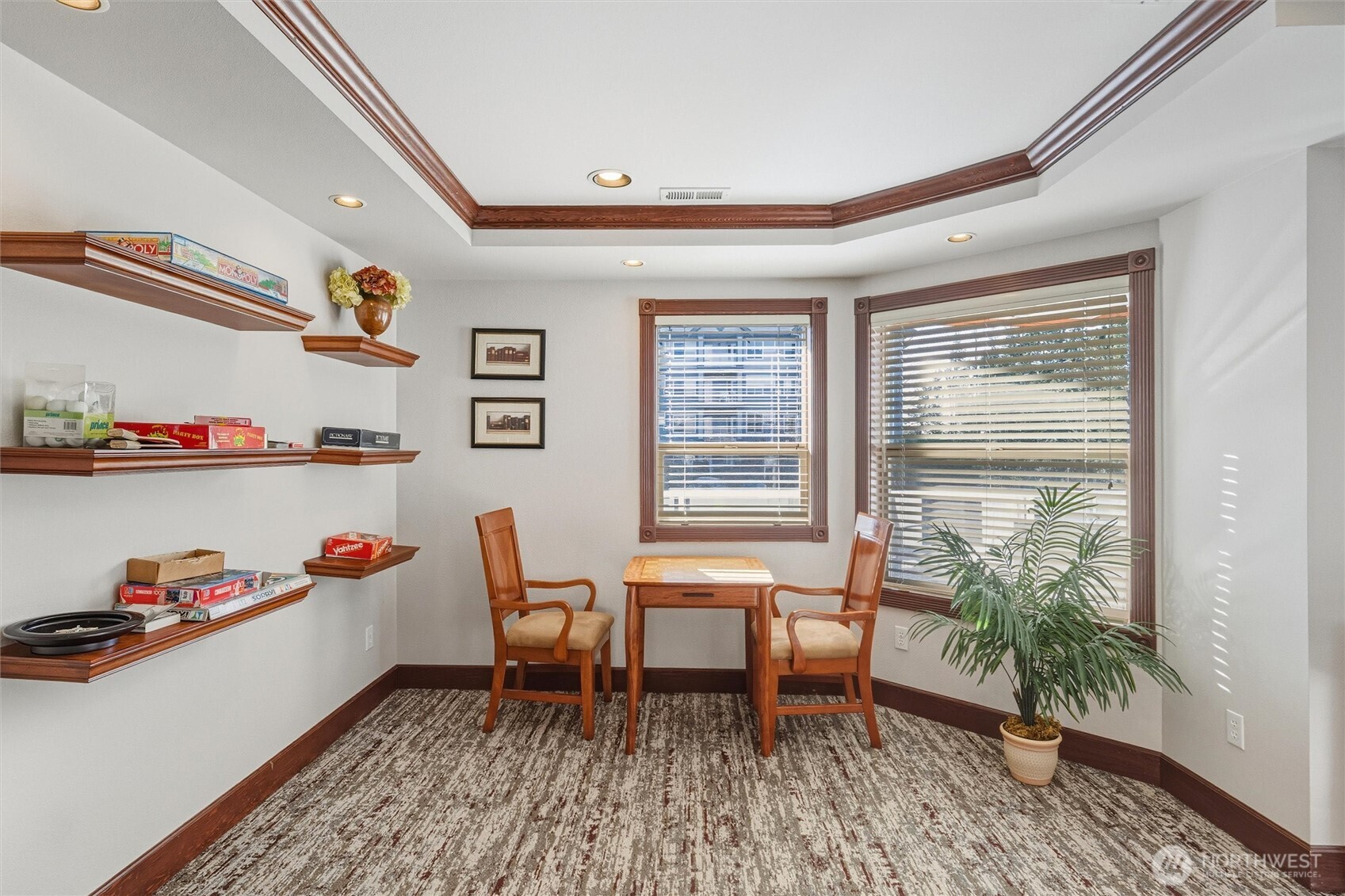 255 West Bakerview Road, Unit B103 Bellingham, WA 98226 - Photo 33 of 40 a dining room with furniture wooden floor and a rug