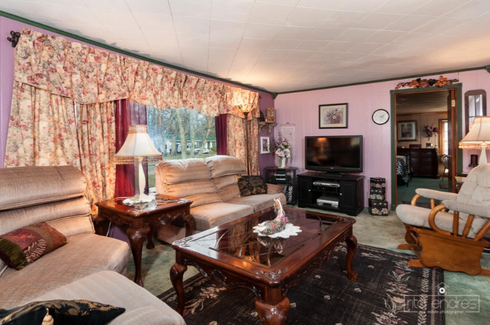 3239 MacArthur Road Muskegon, MI 49442 - Photo 7 of 18 3239 MacArthur Muskegon--SMALL_WEB-- (7)