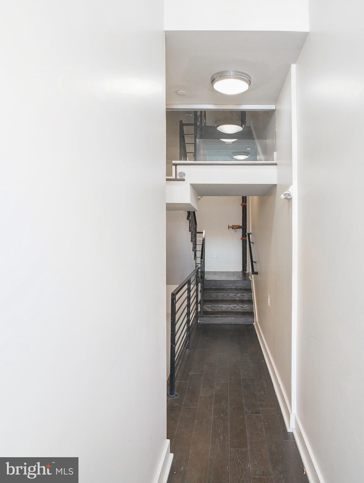 1012 Harvard Street Northwest, Unit 8 Washington, DC 20001 - Photo 2 of 34 Building Entrance Foyer