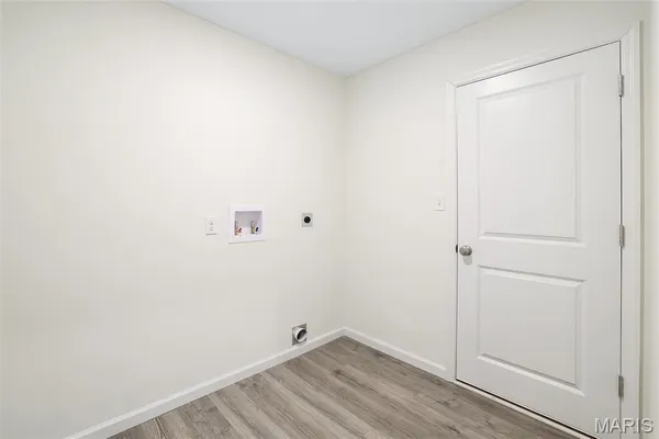 $369,000 | 16787 River Stone Drive, Florissant, MO 63031