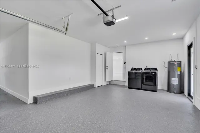 a view of a house with porch and garden