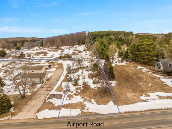 $195,000 | Airport Road, Frankfort, MI 49635