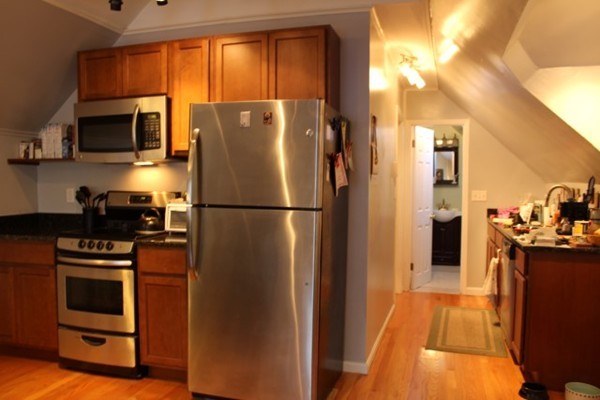 65-67 Paul Revere Road, Unit 3 Arlington, MA 02476 - Photo 4 of 7