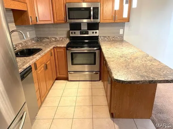 $1,345 | 419 Ponderosa Avenue, Unit 1, O'Fallon, IL 62269