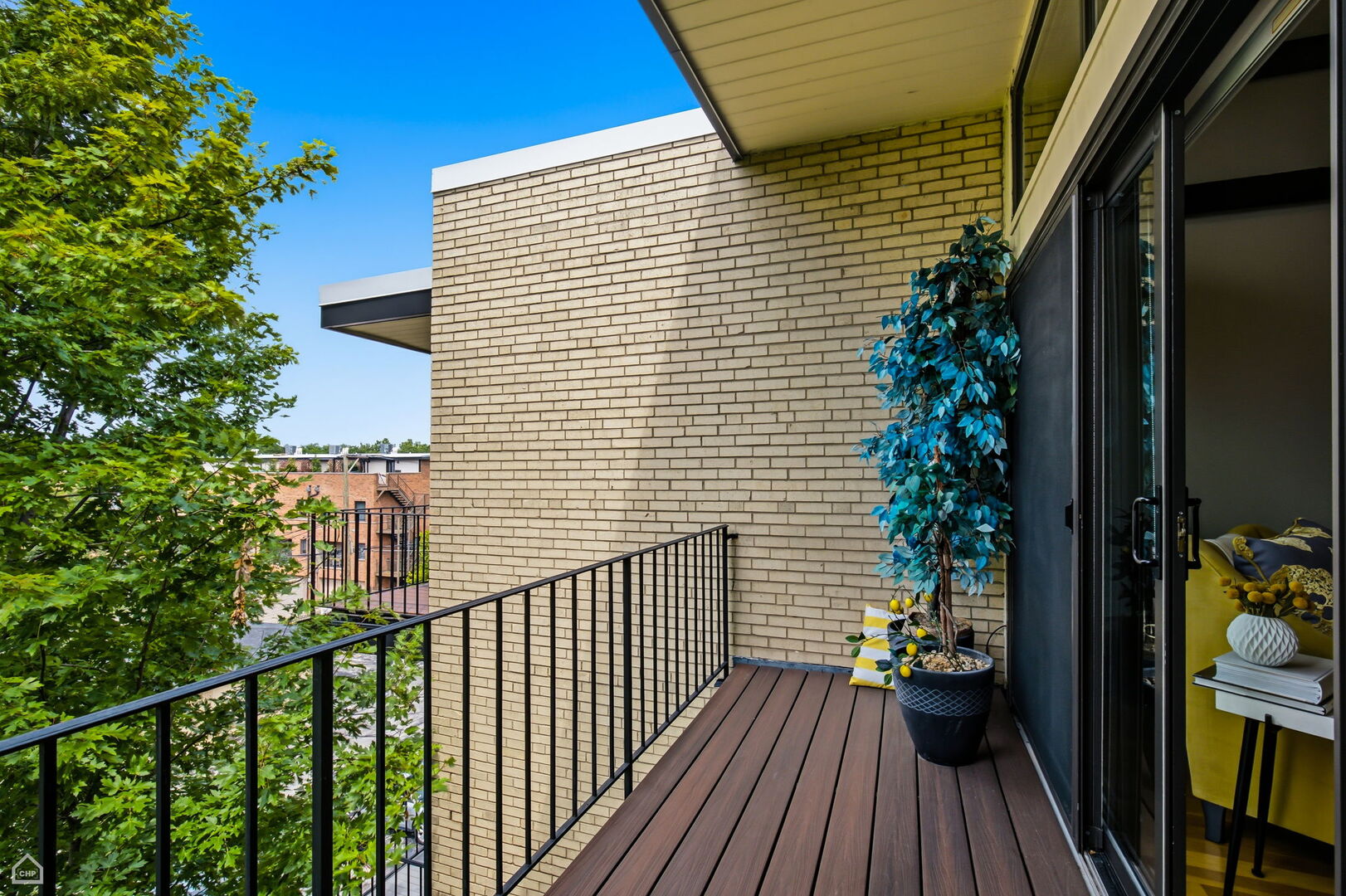 7200 North Ridge Boulevard, Unit 4G Chicago, IL 60645 - Photo 10 of 27 Gallery Image 10