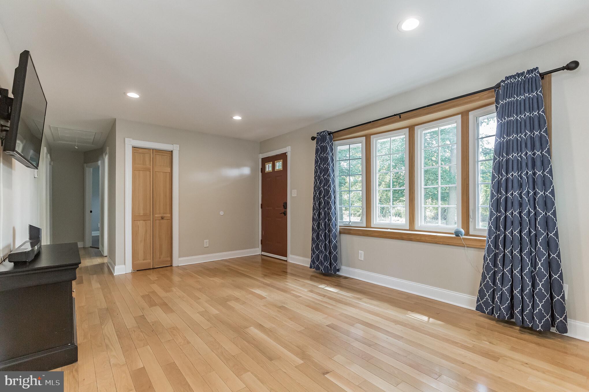 516 New Road Southampton, NJ 08088 - Photo 6 of 40