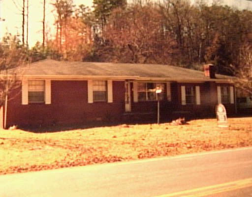 8525 Daisy Dallas Road Hixson, TN 37343 - Photo 1 of 1 Primary Photo