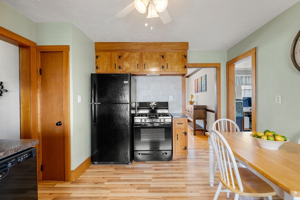 50 Hillside Road Dedham, MA 02026 - Photo 6 of 36