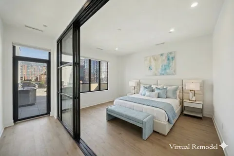 $2,000,000 | 323 South Racine Avenue, Unit PHD, Chicago, IL 60607