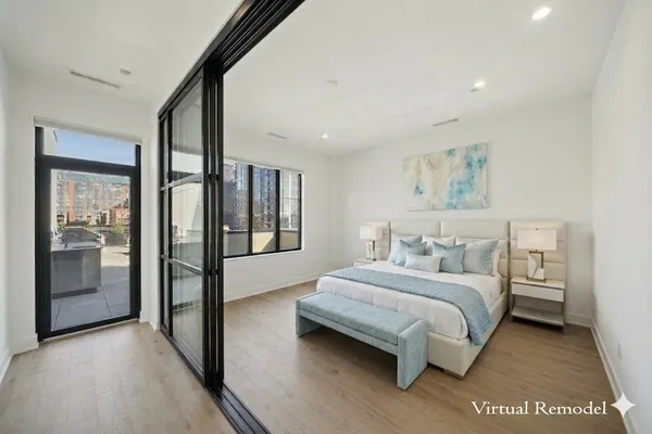 $2,000,000 | 323 South Racine Avenue, Unit PHD, Chicago, IL 60607